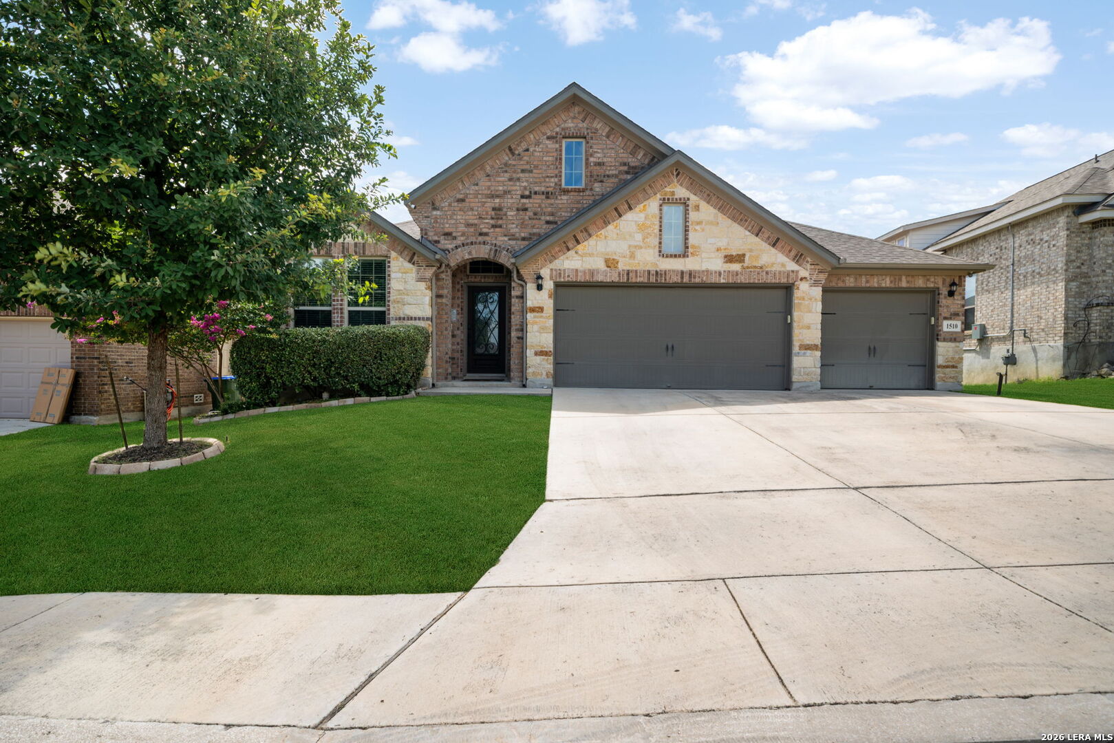 1510 Snowy Owl Drive San Antonio TX 78245