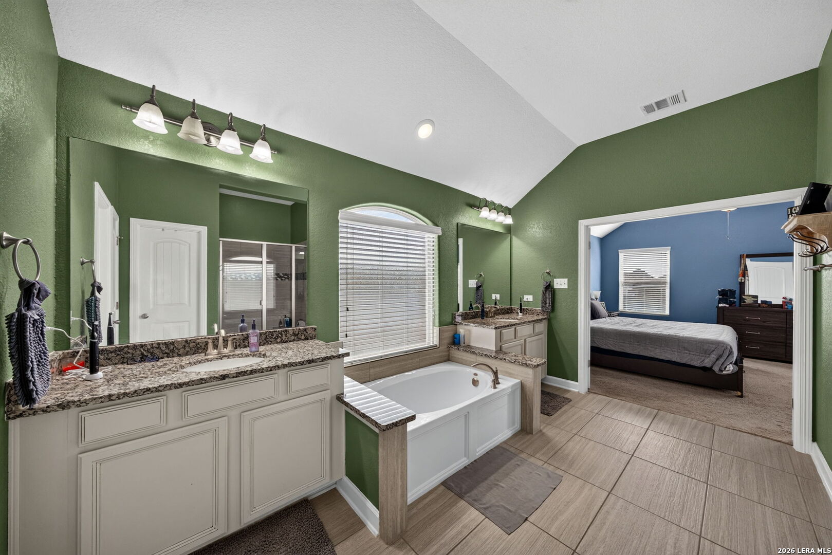 1510 Snowy Owl Drive San Antonio TX 78245