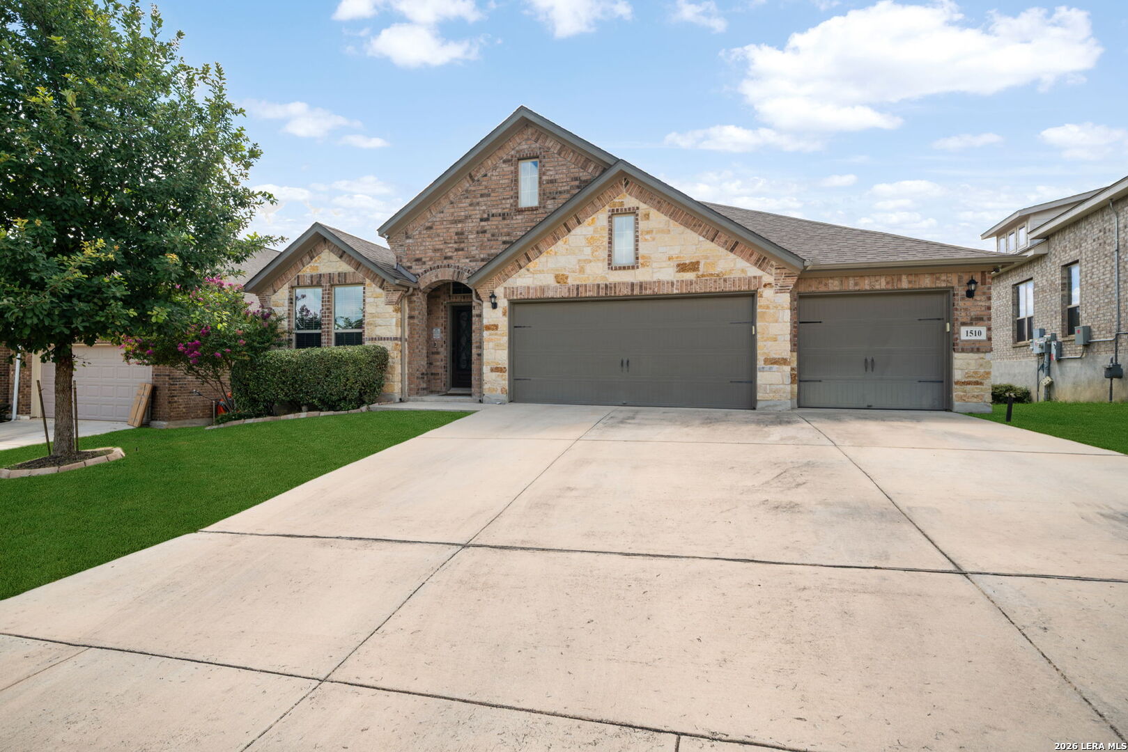 1510 Snowy Owl Drive San Antonio TX 78245