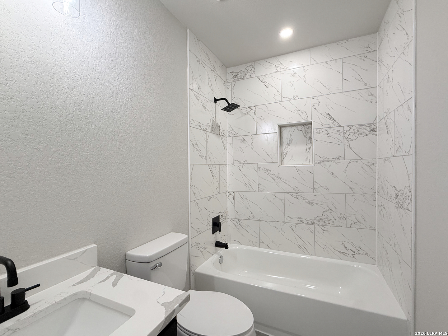 1719 W Houston San Antonio TX 78207