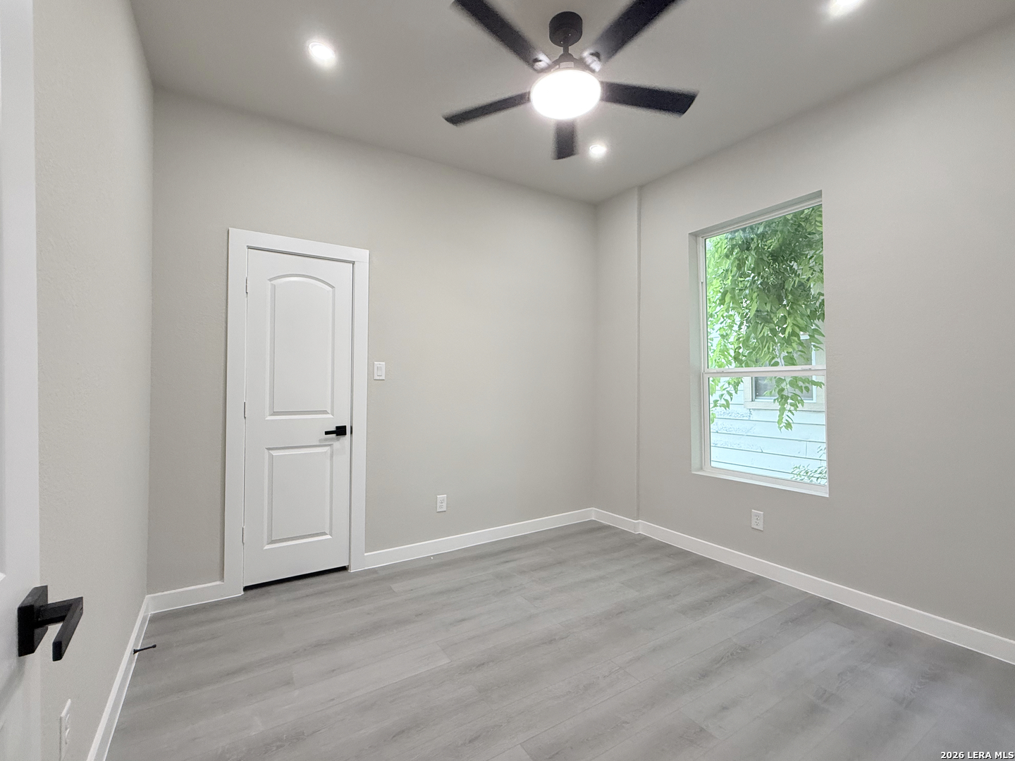 1719 W Houston San Antonio TX 78207