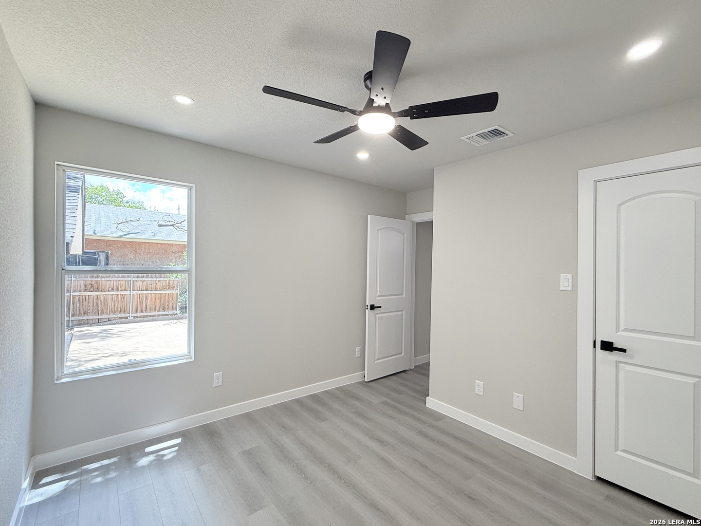 1719 W Houston San Antonio TX 78207