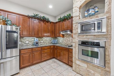 21815 Roan Bluff San Antonio TX 78259