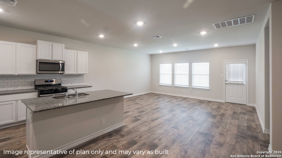 20611 Streamlet End San Antonio TX 78266