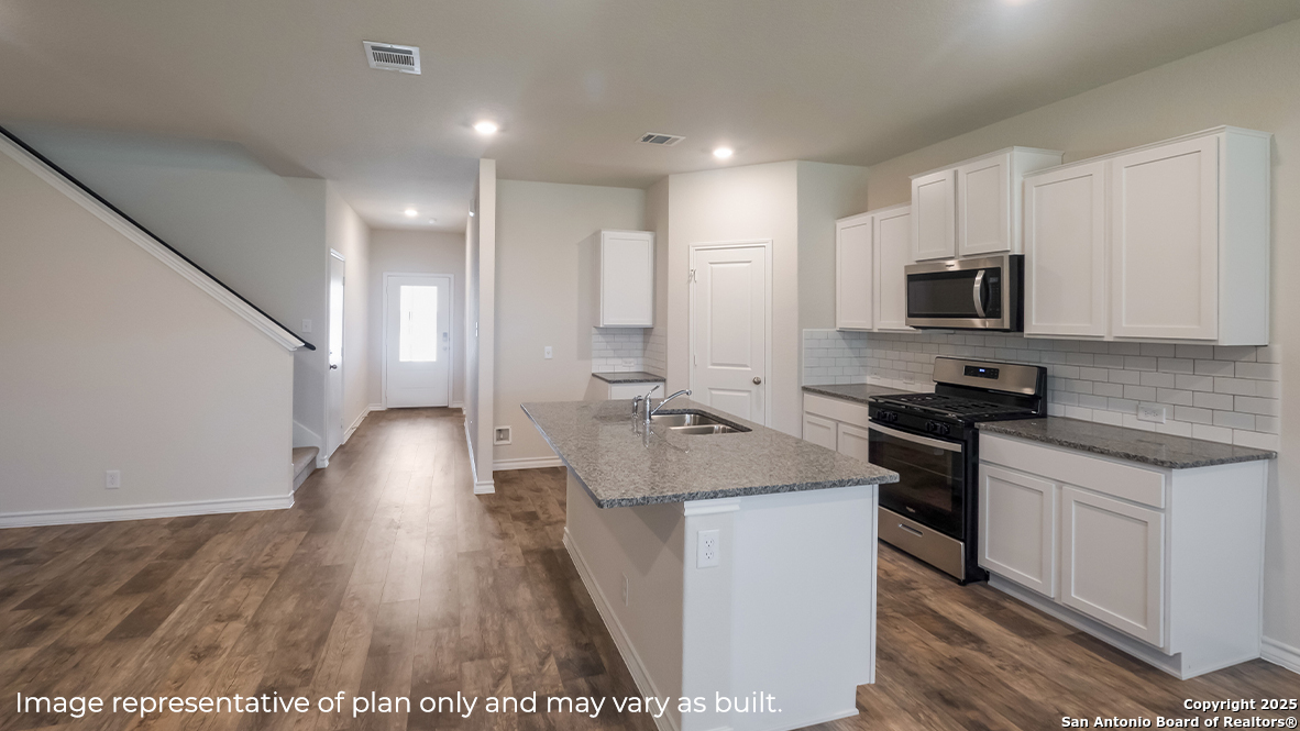 20611 Streamlet End San Antonio TX 78266