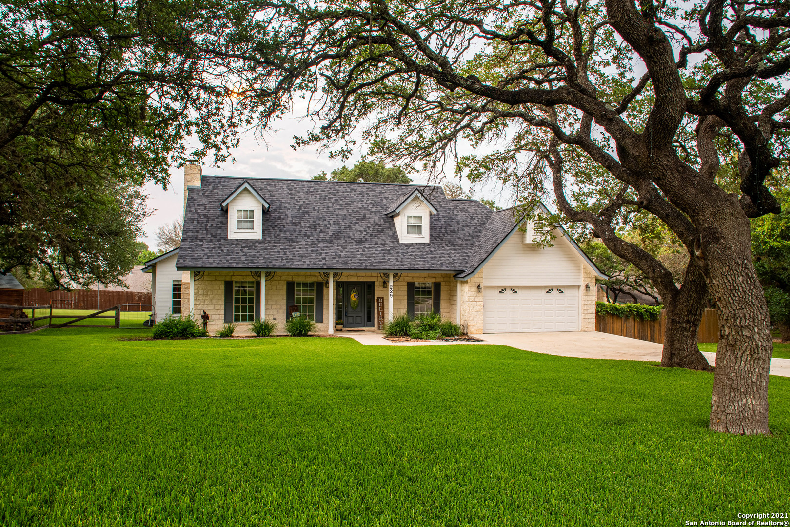 229 Woodland Boulevard Boerne TX 78006
