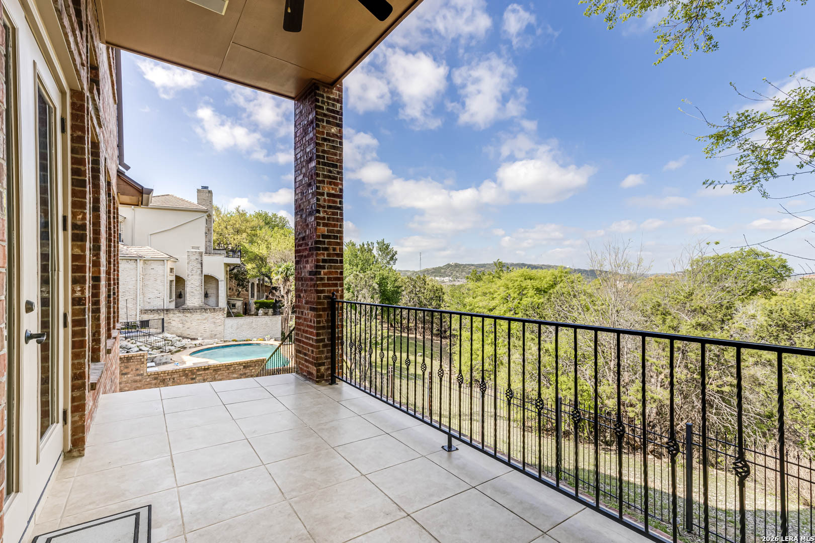 137 Westcourt Lane San Antonio TX 78257