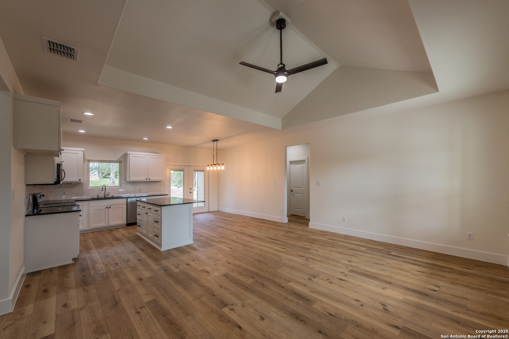 635 Cactus Flower Canyon Lake TX 78133