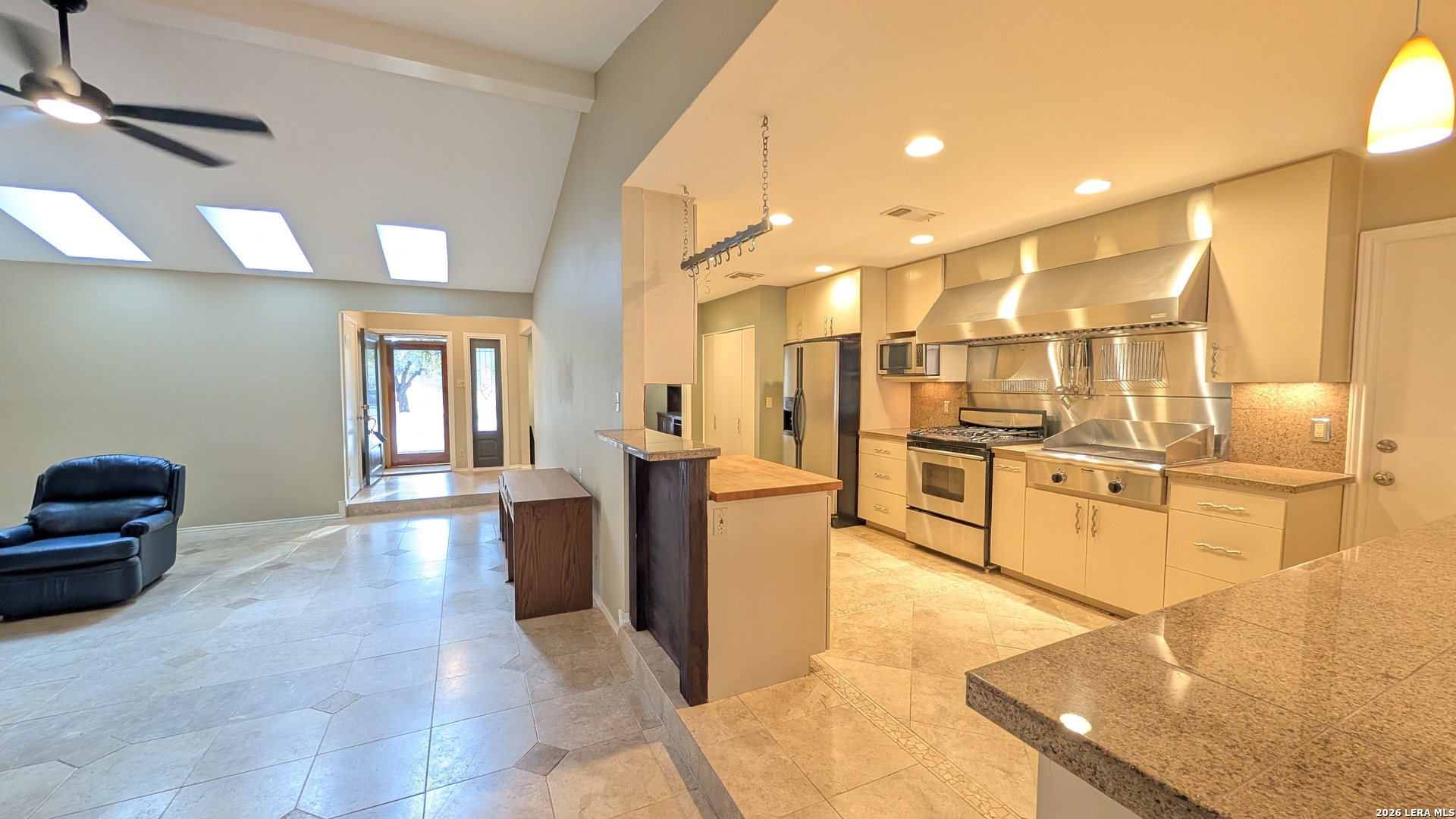 14115 Stone Tree Street San Antonio TX 78247