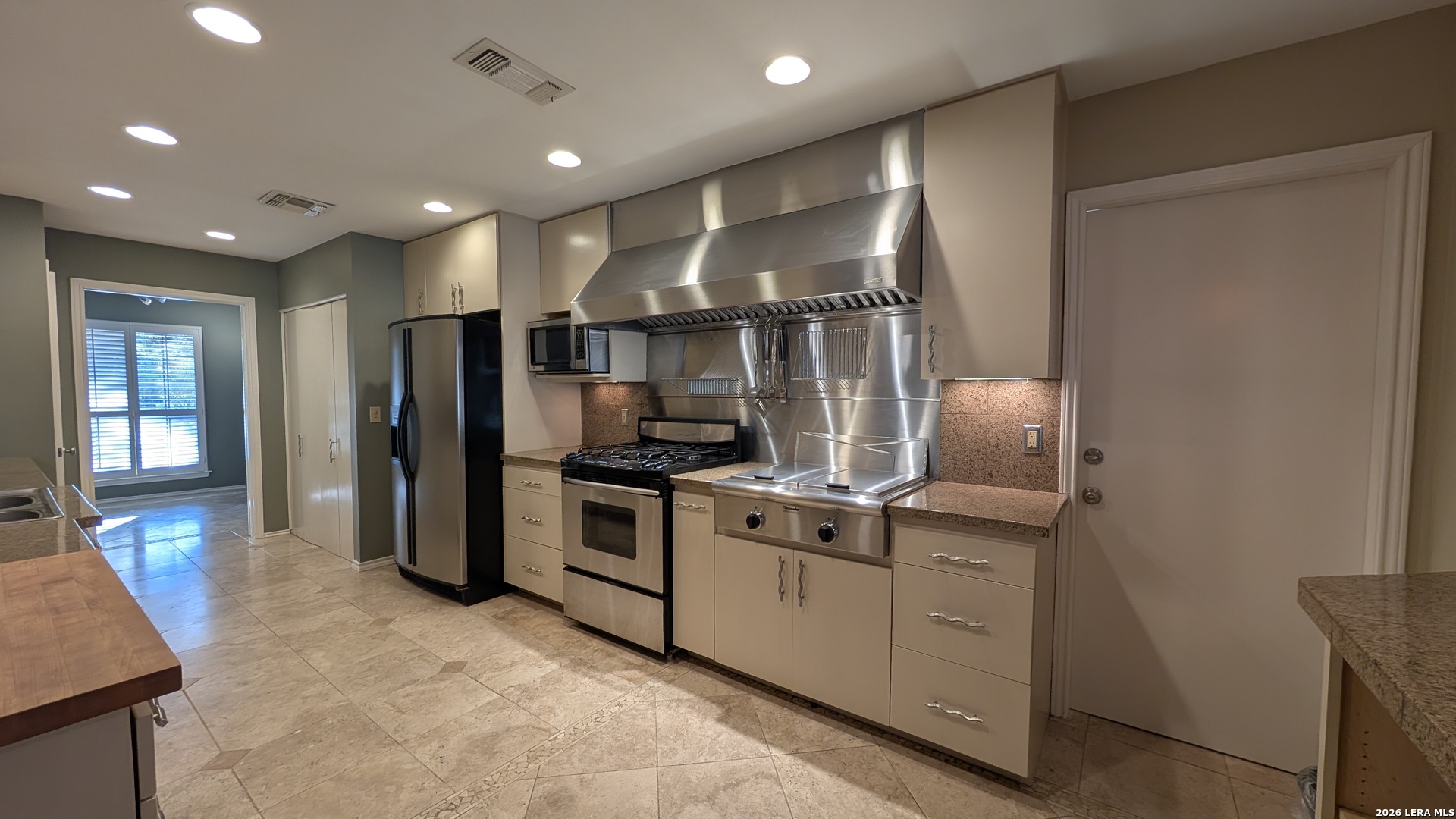14115 Stone Tree Street San Antonio TX 78247