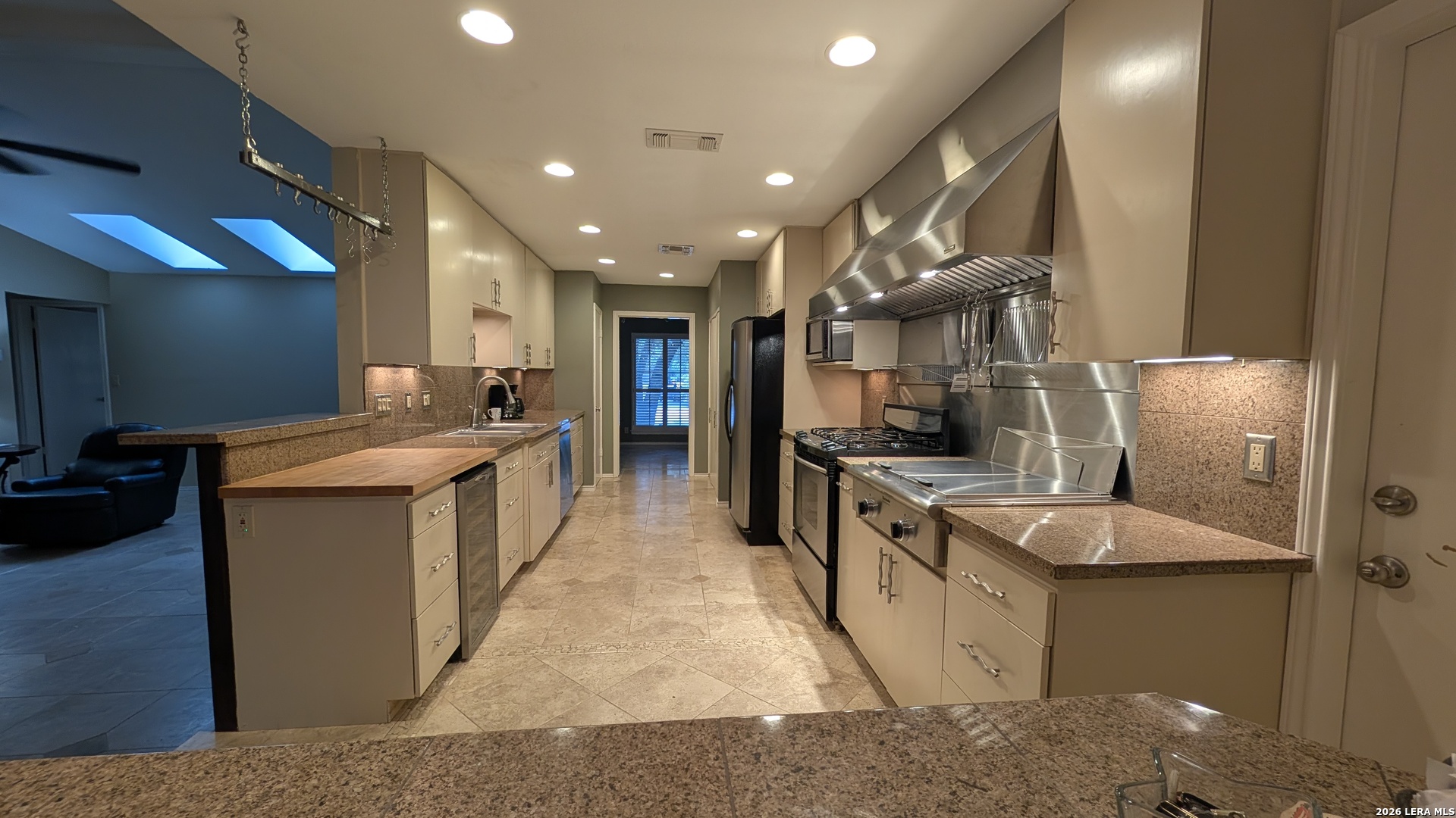14115 Stone Tree Street San Antonio TX 78247