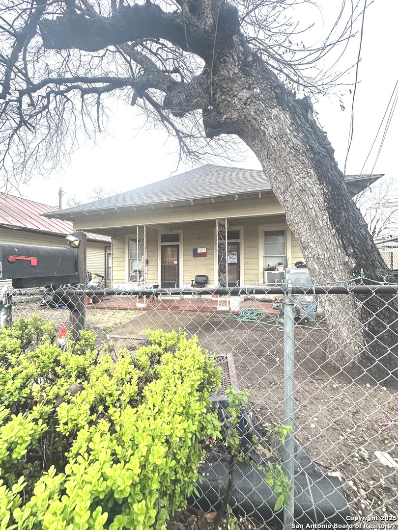 904 Ruiz San Antonio TX 78207