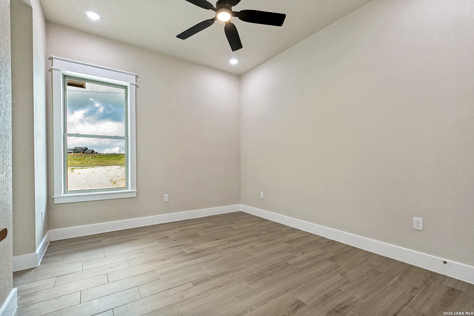 125 Dragonfly La Vernia TX 78121