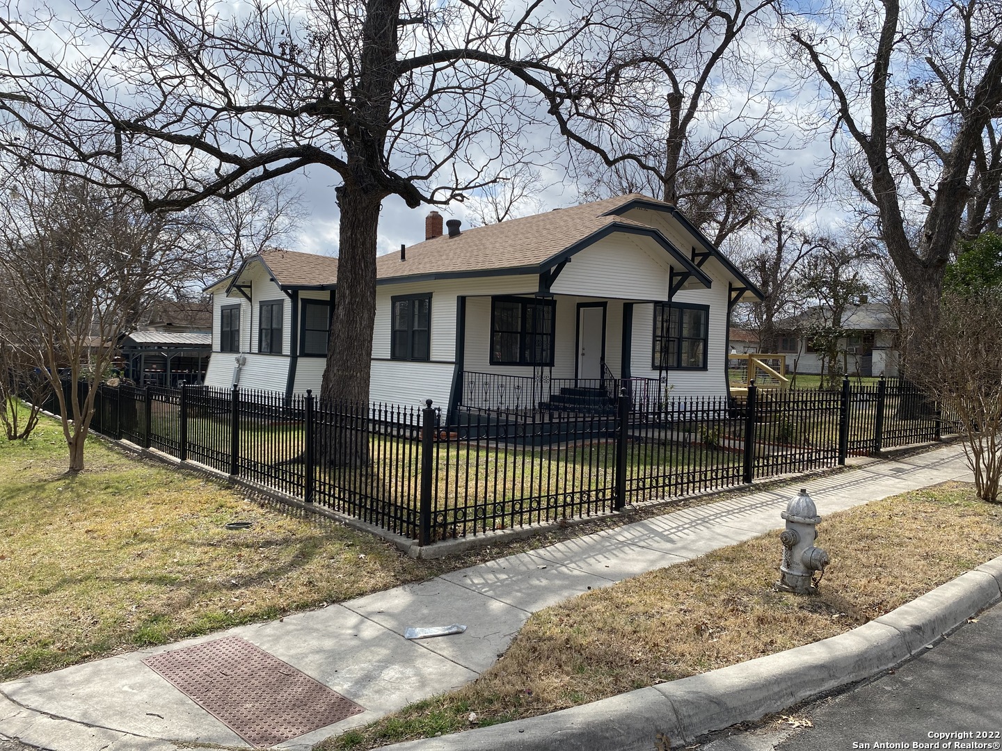 402 School Street San Antonio TX 78210