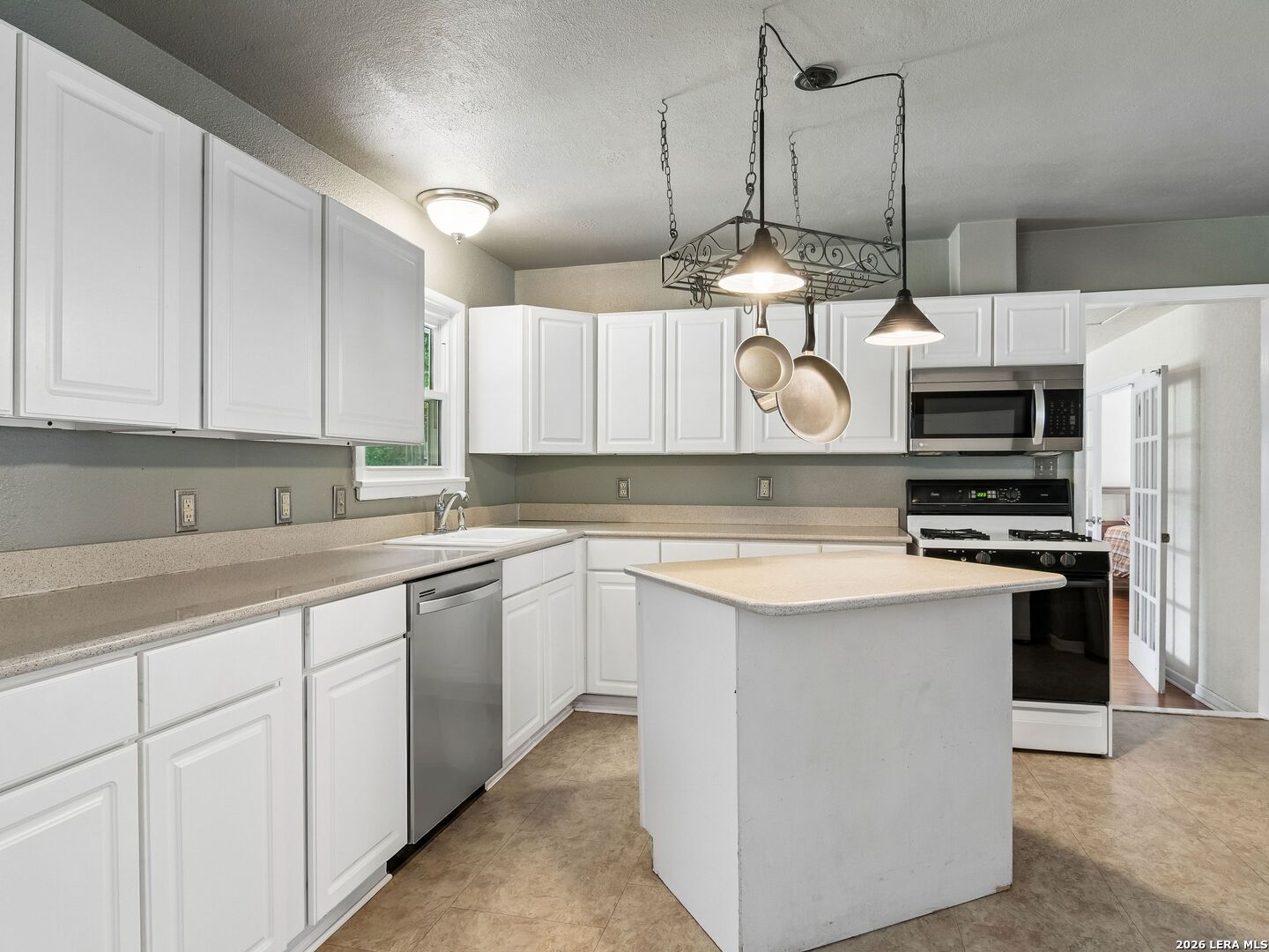 438 Oakleaf Drive San Antonio TX 78209