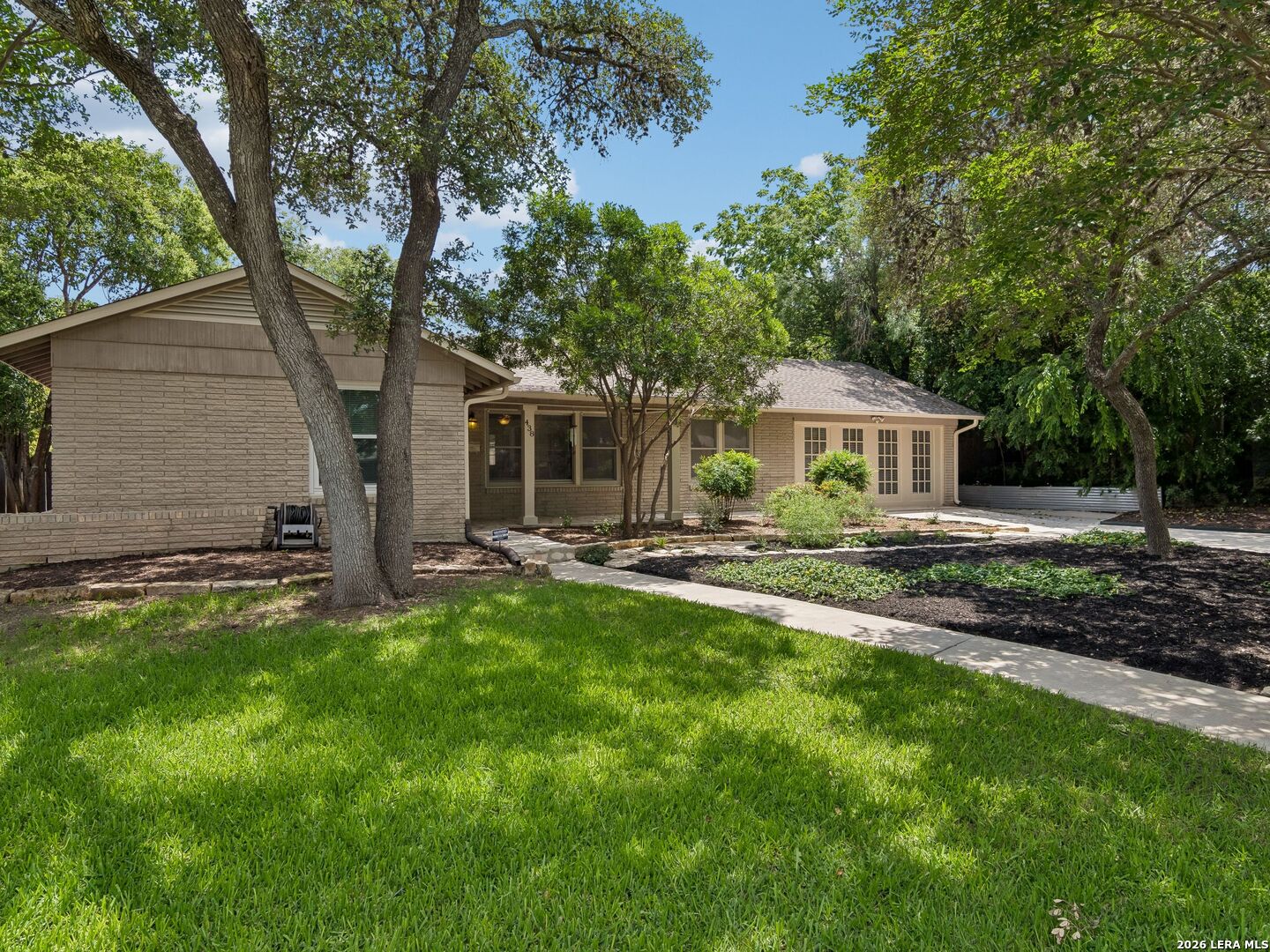 438 Oakleaf Drive San Antonio TX 78209