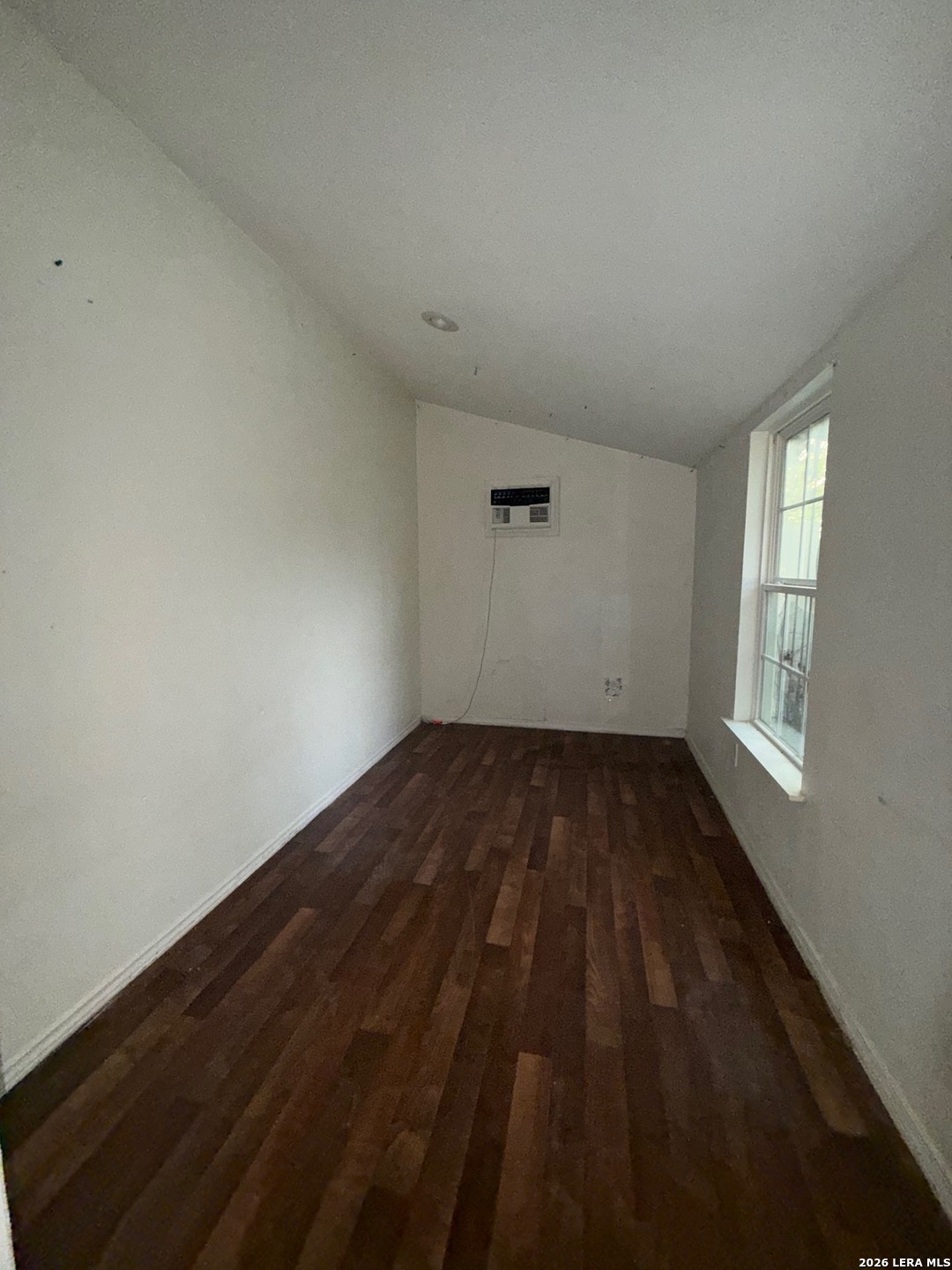 1109 Allende San Antonio TX 78237