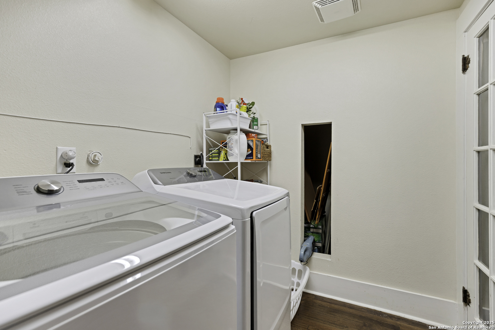 406 Tilden Kenedy TX 78119
