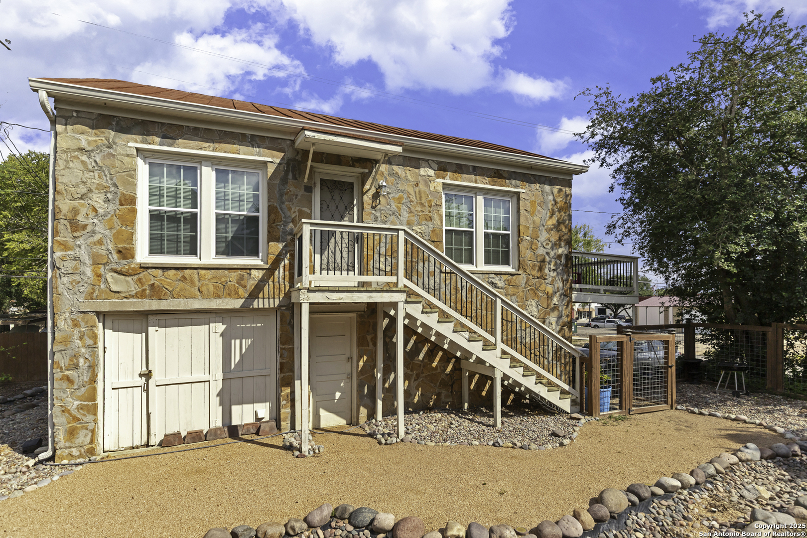 406 Tilden Kenedy TX 78119