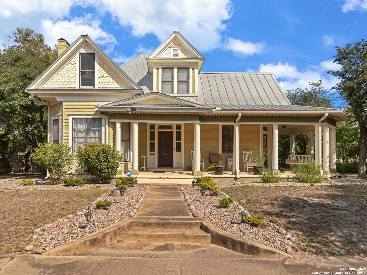 406 Tilden Kenedy TX 78119