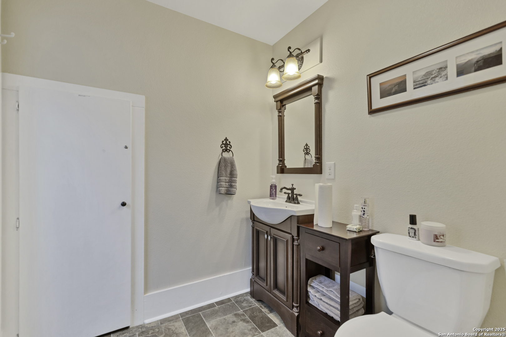 406 Tilden Kenedy TX 78119
