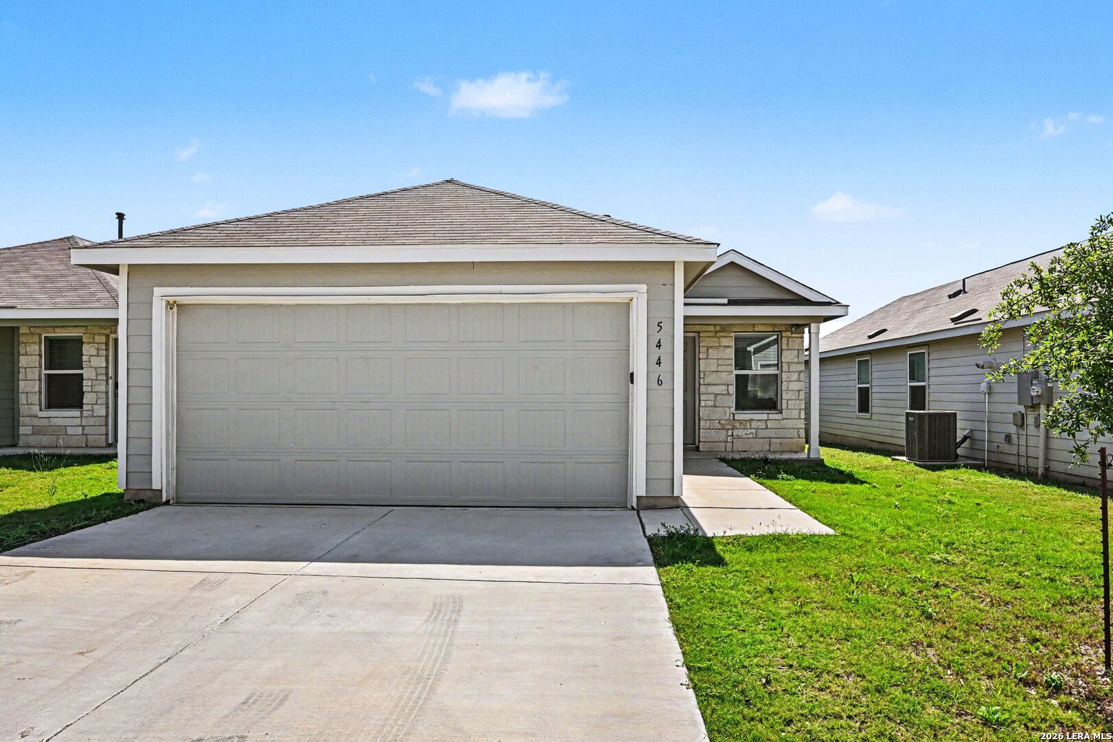 5446 Daphne Path San Antonio TX 78253
