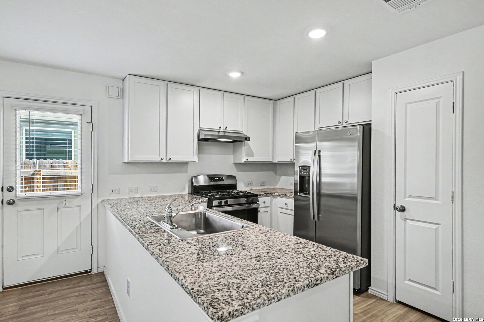 5446 Daphne Path San Antonio TX 78253