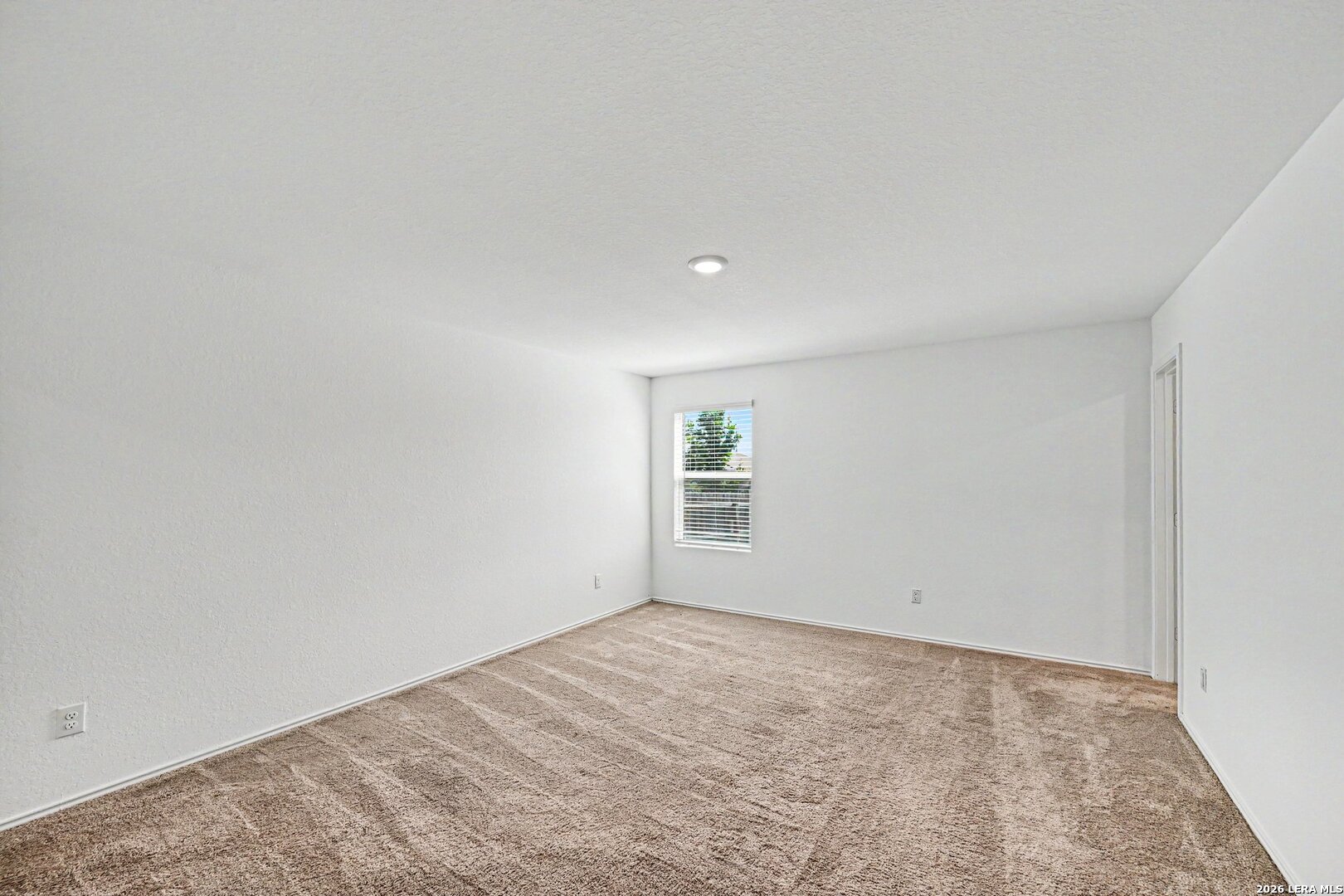 5446 Daphne Path San Antonio TX 78253