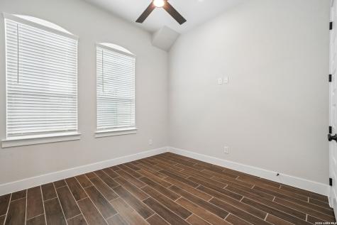 3727 Moru Oak Drive Seguin TX 78155