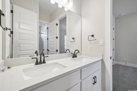 3727 Moru Oak Drive Seguin TX 78155