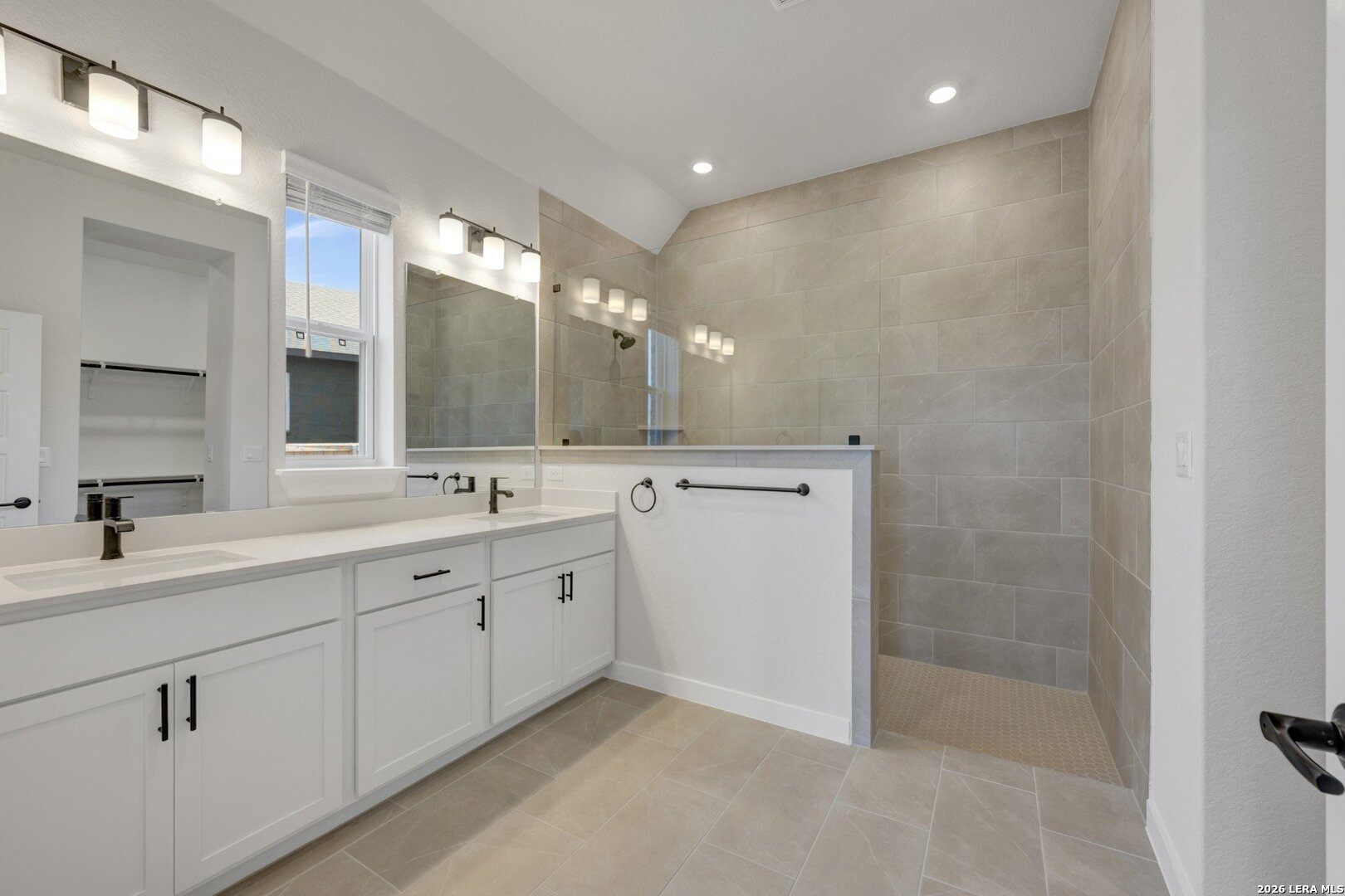 5813 Gunner Point New Braunfels TX 78130