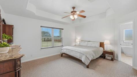 113 Miller Cove La Vernia TX 78121