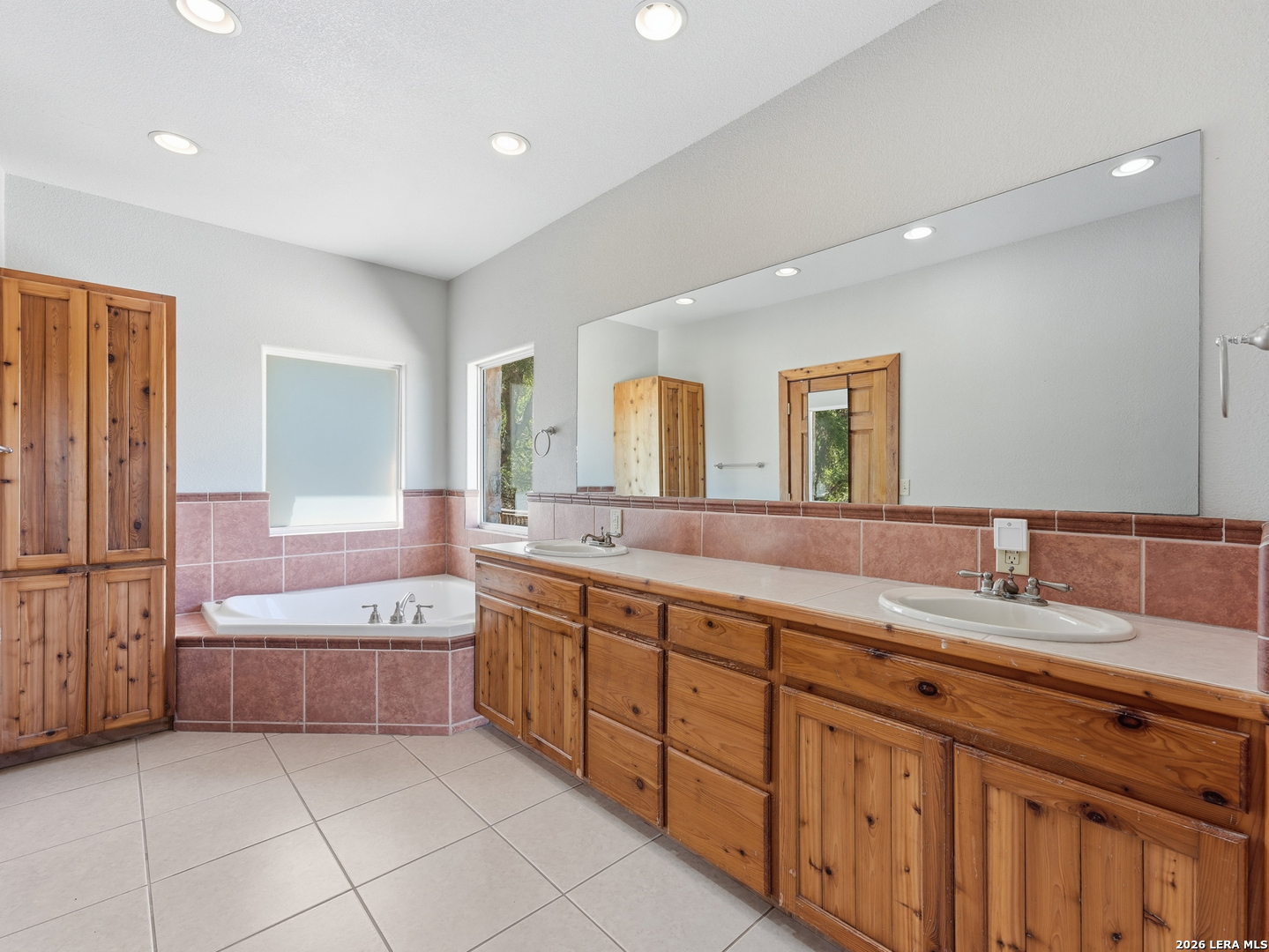 412 Bear Springs Trail Pipe Creek TX 78063