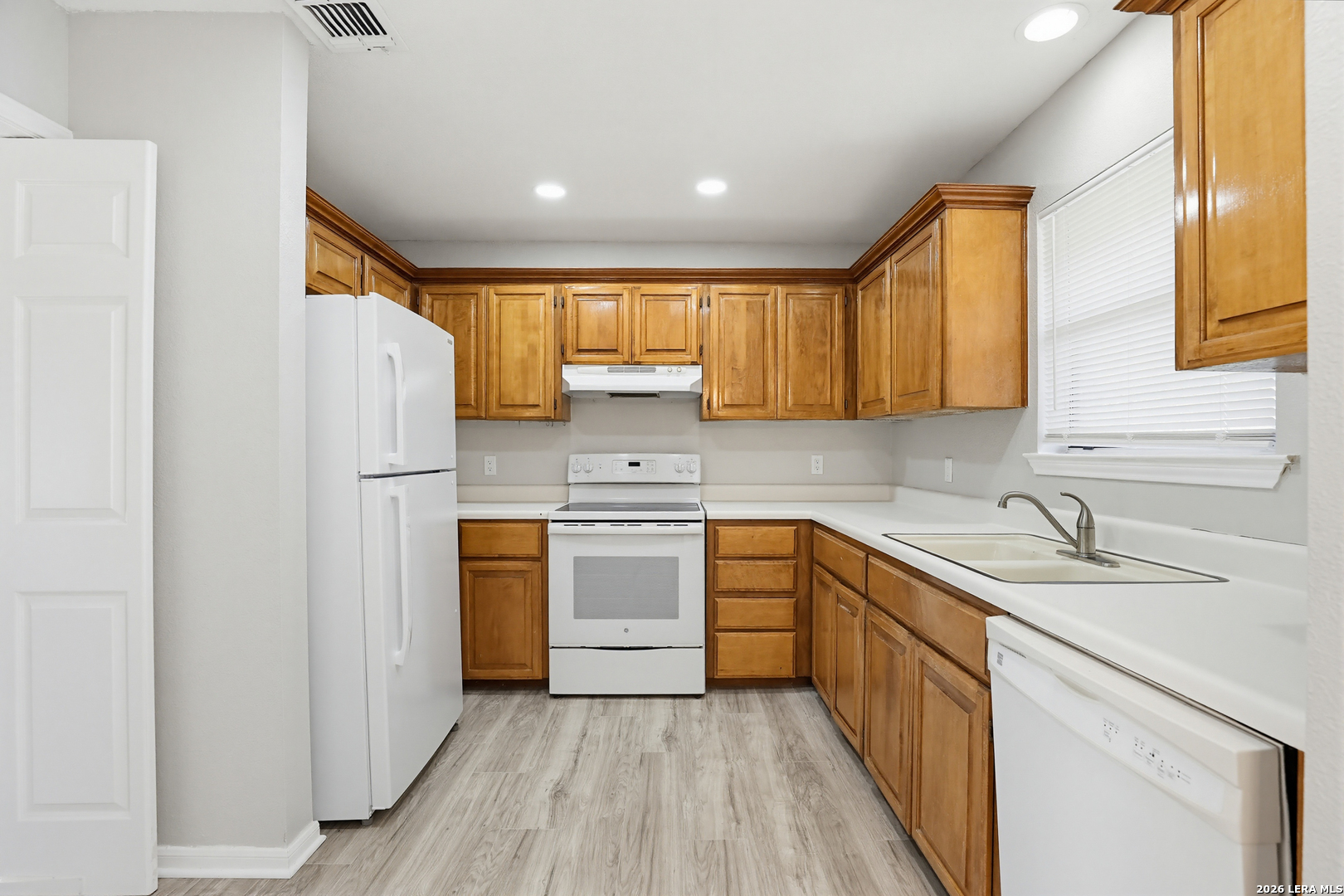 402 Thetford San Antonio TX 78254