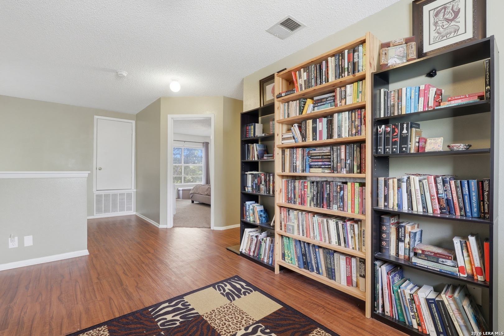 906 Village Branch San Antonio TX 78245