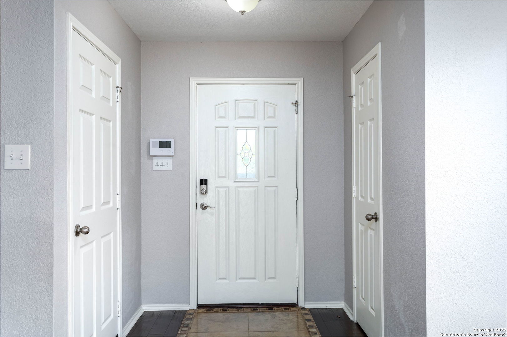 9359 Maple Silver San Antonio TX 78254