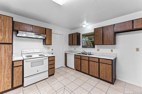 8627 Cape Valley Street San Antonio TX 78227