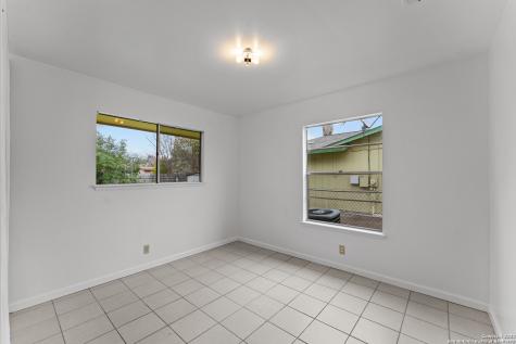 8627 Cape Valley Street San Antonio TX 78227