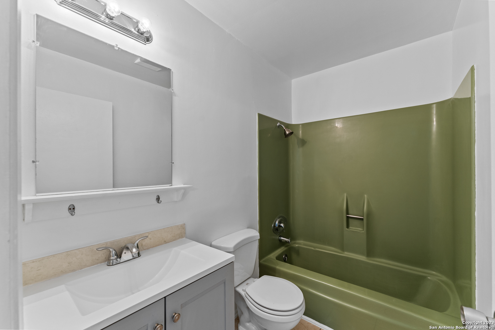 8627 Cape Valley Street San Antonio TX 78227