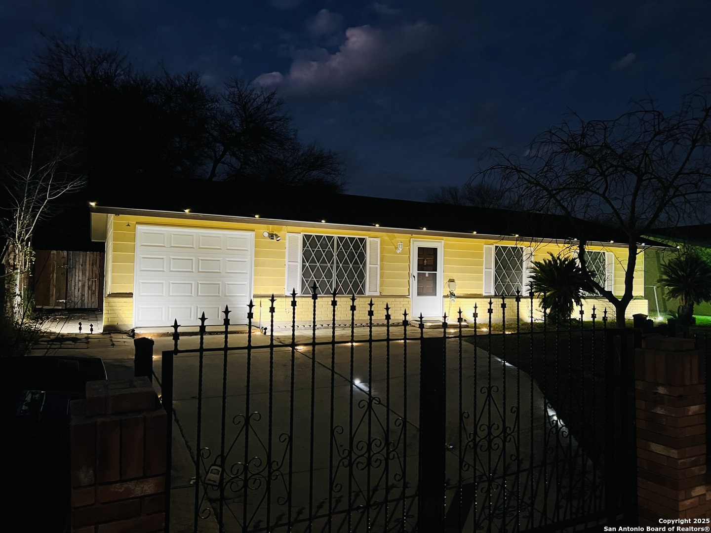 8627 Cape Valley Street San Antonio TX 78227