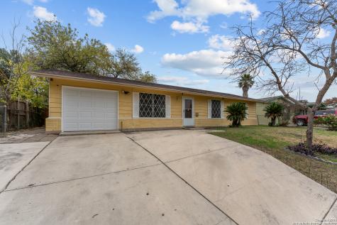 8627 Cape Valley Street San Antonio TX 78227