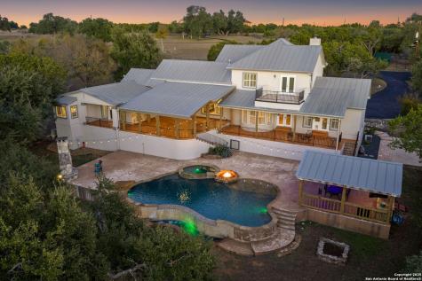 1041 Homestead Ridge New Braunfels TX 78132