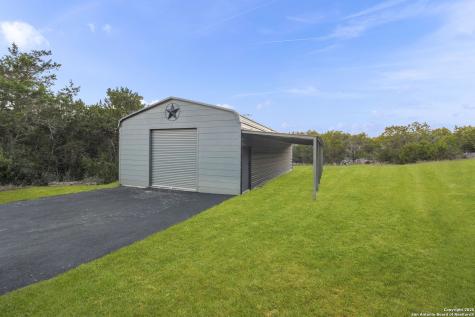 1041 Homestead Ridge New Braunfels TX 78132