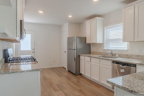 12114 Luckey Villa San Antonio TX 78252