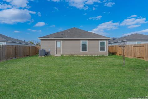 12114 Luckey Villa San Antonio TX 78252