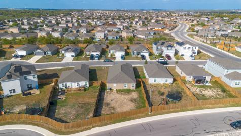 12114 Luckey Villa San Antonio TX 78252