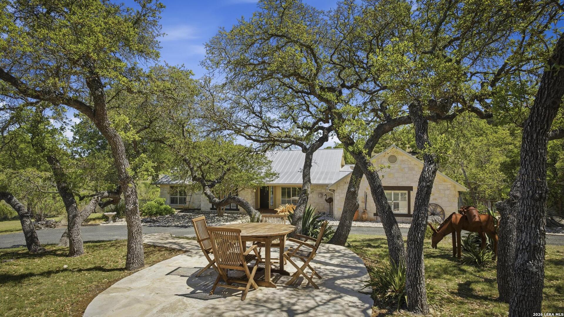 145 Valley Home Comfort TX 78013