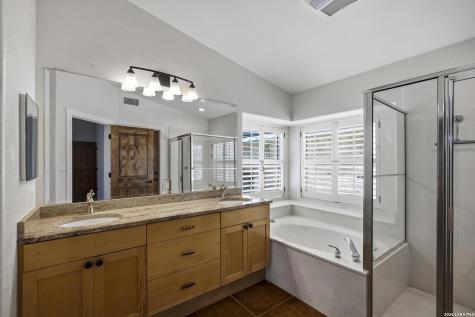 145 Valley Home Comfort TX 78013
