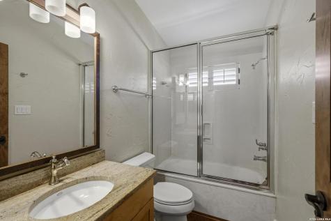 145 Valley Home Comfort TX 78013
