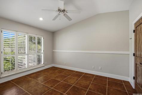 145 Valley Home Comfort TX 78013